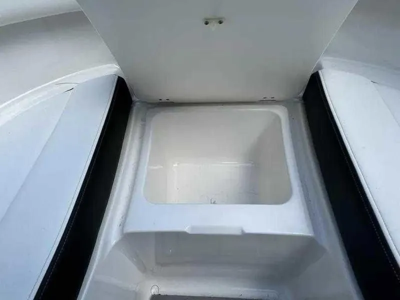 Slide: The Image of Chaparral 247 SSX 2024 - 5