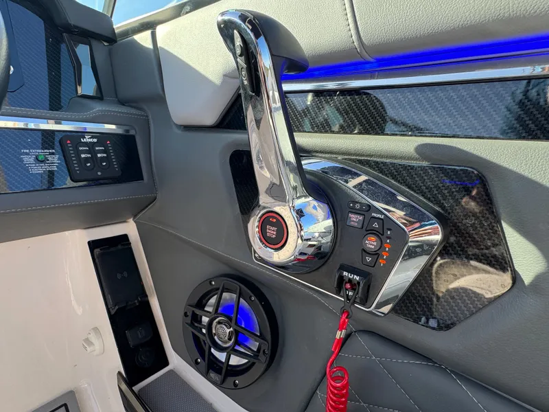 Slide: The Image of Chaparral 267 SSX 2025 - 15