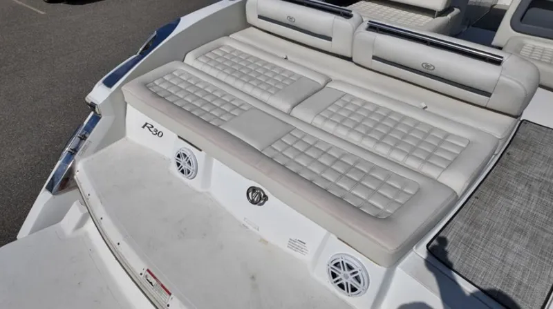 Slide: The Image of Cobalt R30 2019 - 6