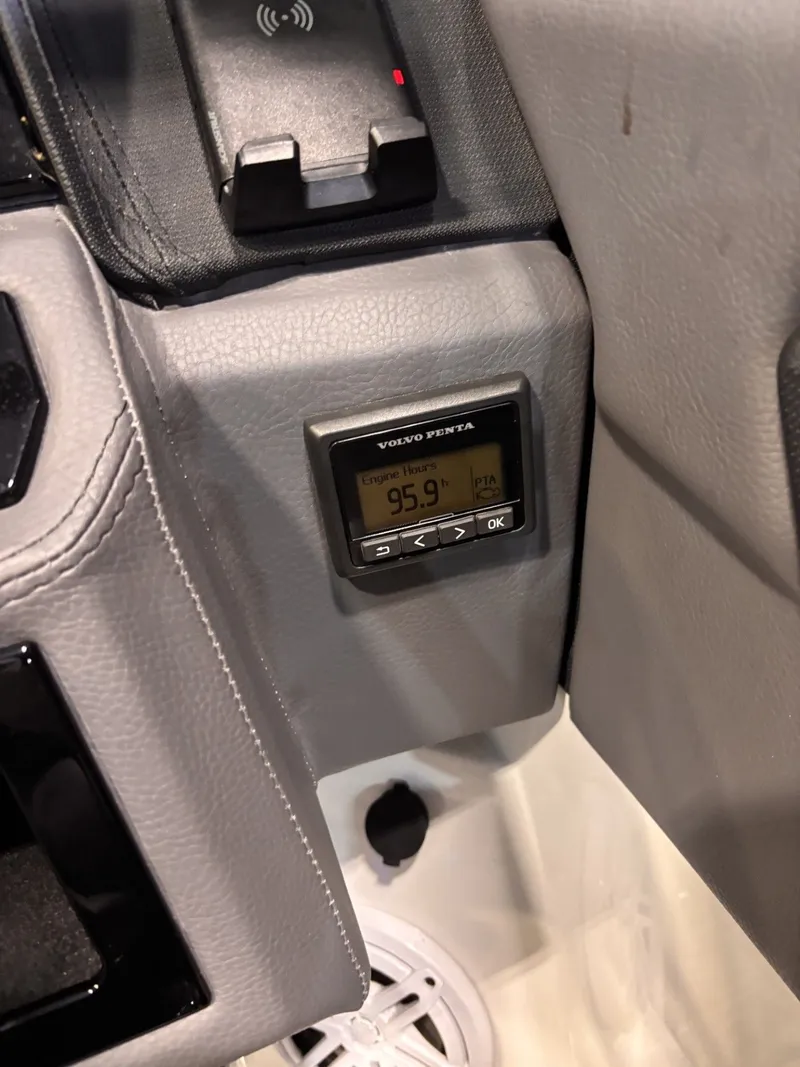 Slide: The Image of Cobalt R6 2025 - 4