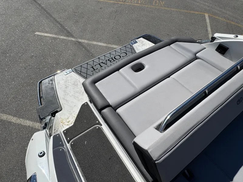 Slide: The Image of Cobalt R6 2021 - 10