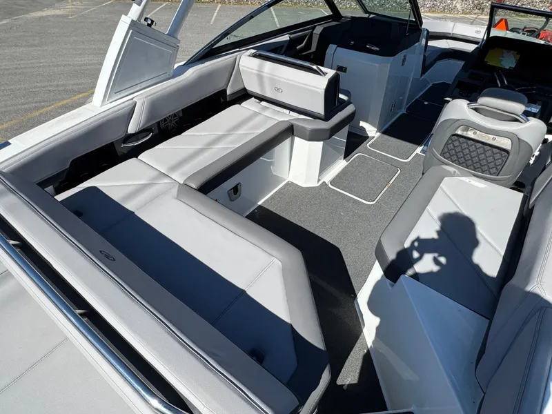 Slide: The Image of Cobalt R6 2021 - 14