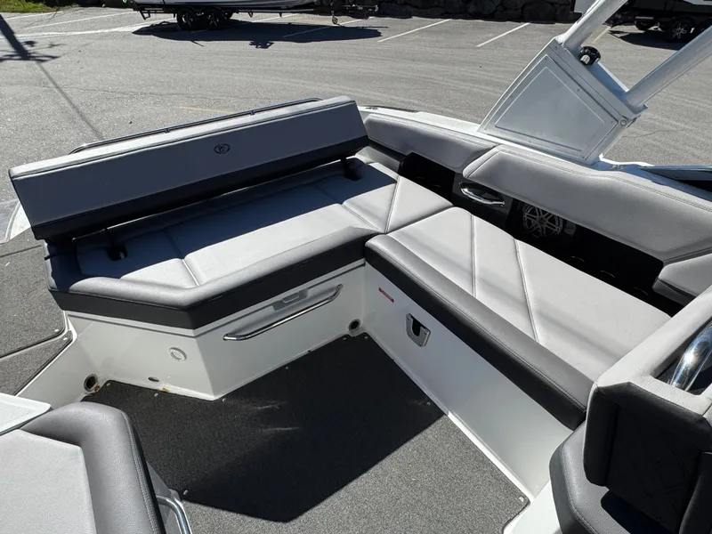 Slide: The Image of Cobalt R6 2021 - 15