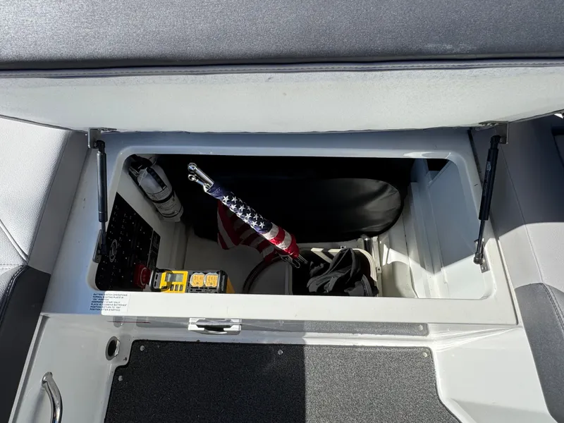 Slide: The Image of Cobalt R6 2021 - 16