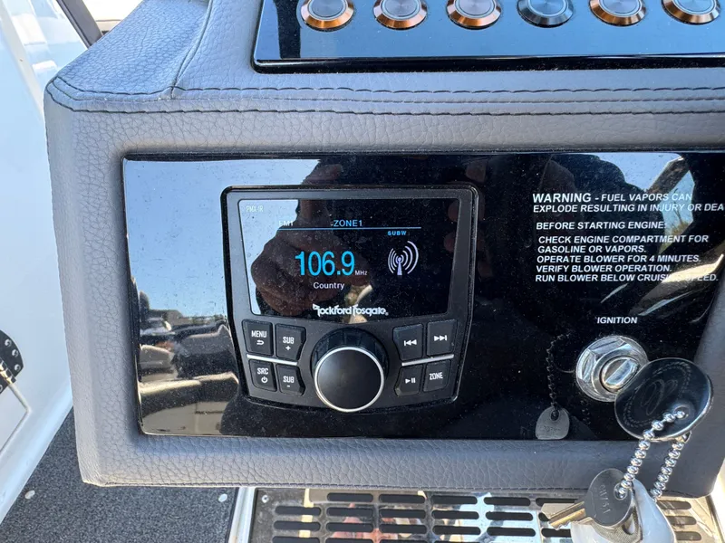 Slide: The Image of Cobalt R6 2021 - 26