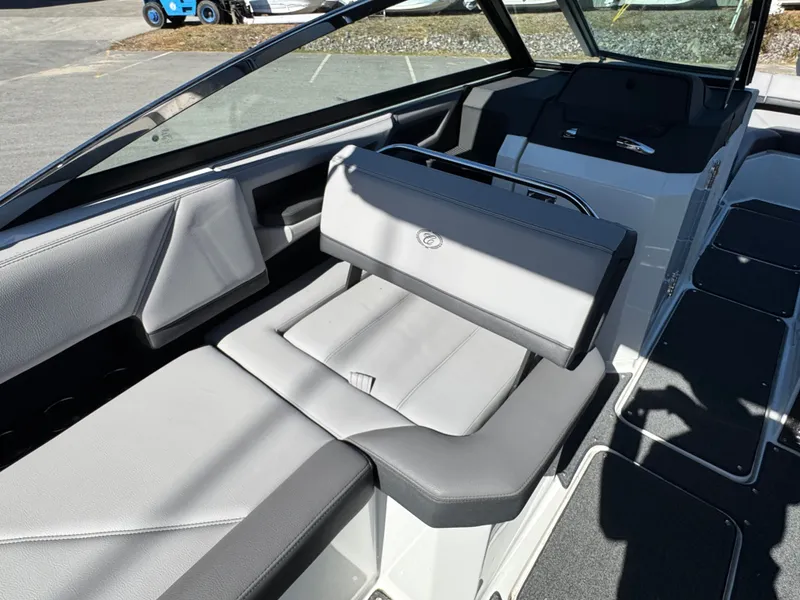 Slide: The Image of Cobalt R6 2021 - 33