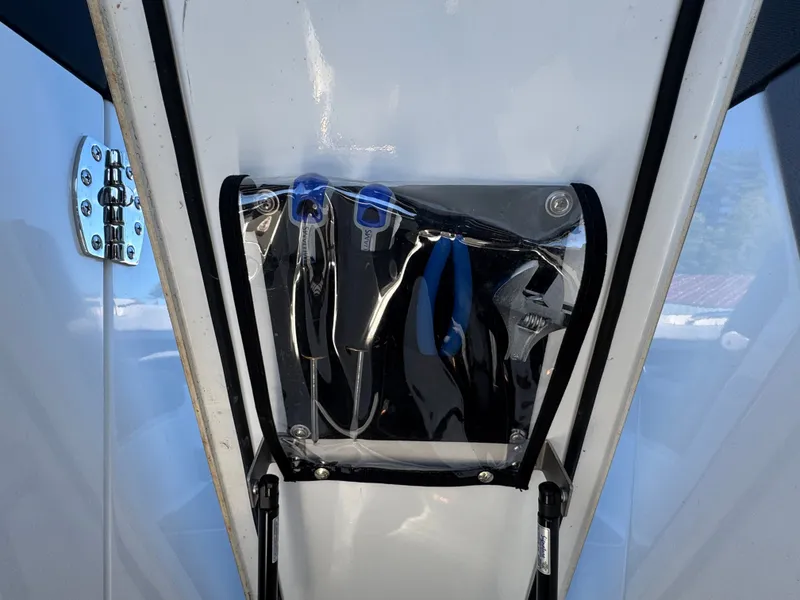 Slide: The Image of Cobalt R6 2021 - 43