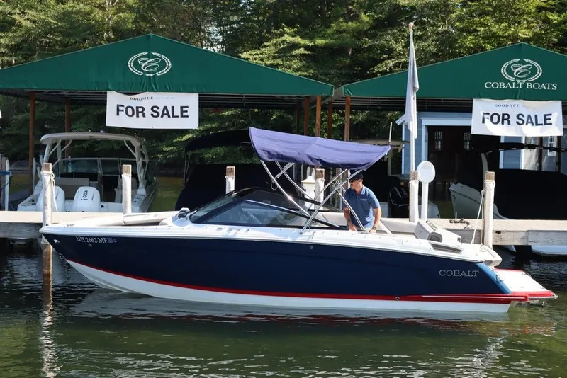 The Image of Cobalt R6 2025 - 1