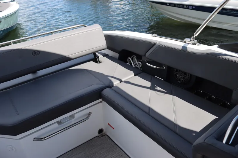 Slide: The Image of Cobalt R6 2025 - 10