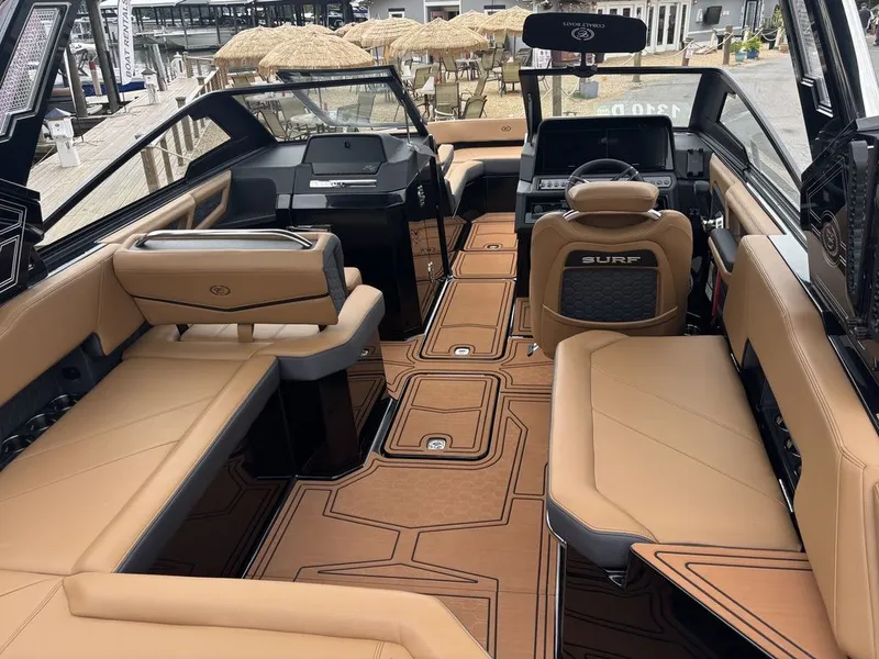 Slide: The Image of Cobalt R6 Surf 2026 - 3