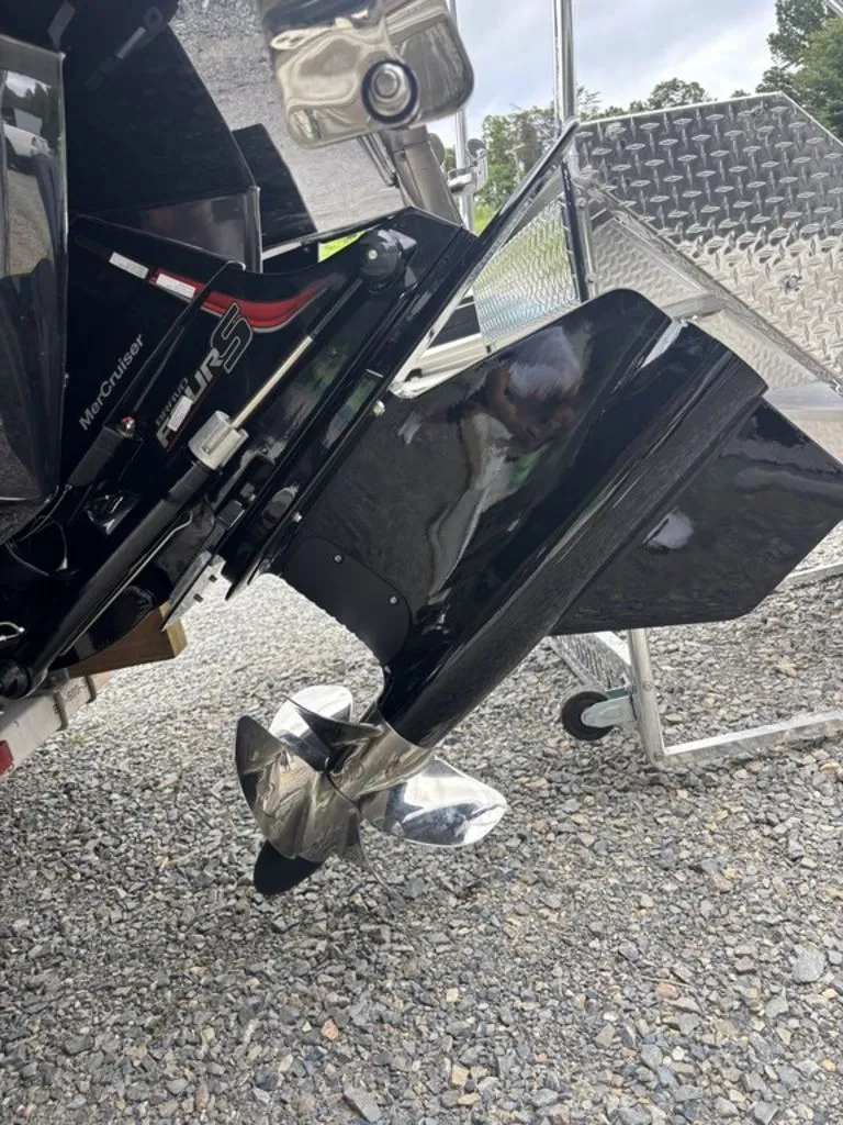 Slide: The Image of Cobalt R6 Surf 2026 - 9