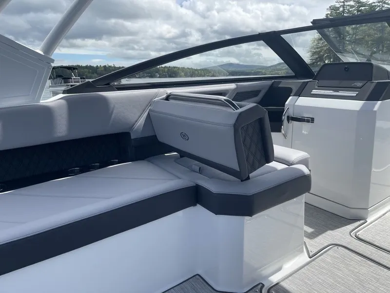 Slide: The Image of Cobalt R8 2025 - 21