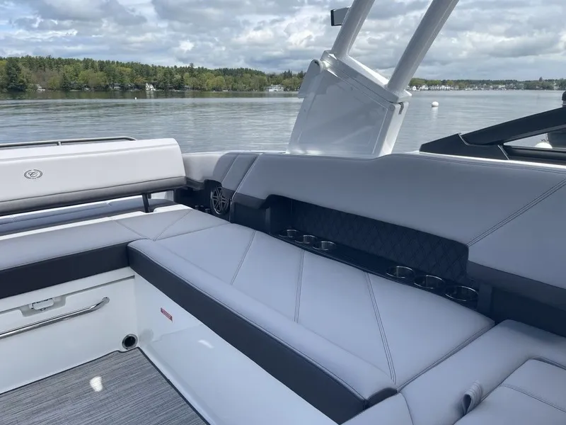 Slide: The Image of Cobalt R8 2025 - 23