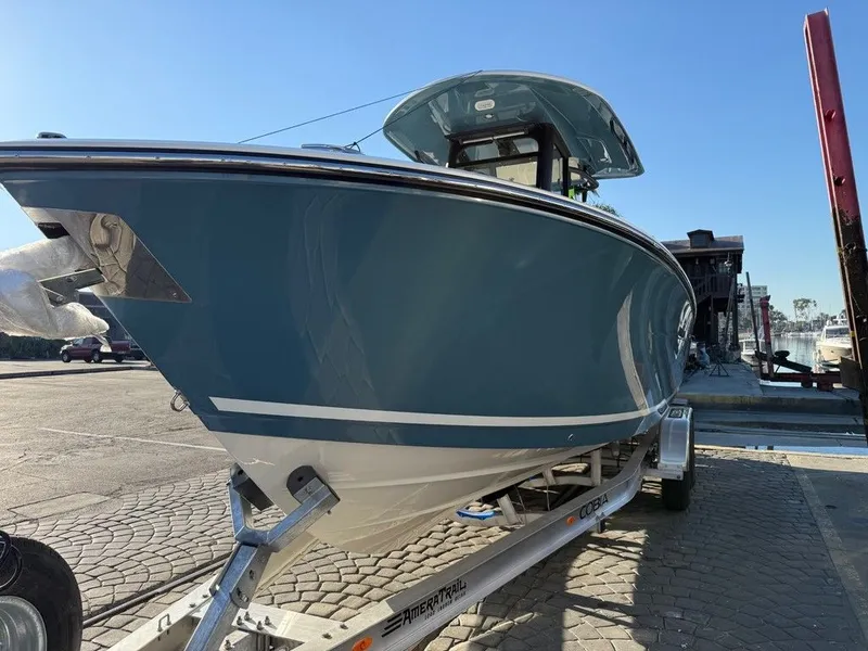 Slide: The Image of Cobia 265 Open Center Console 2025 - 4
