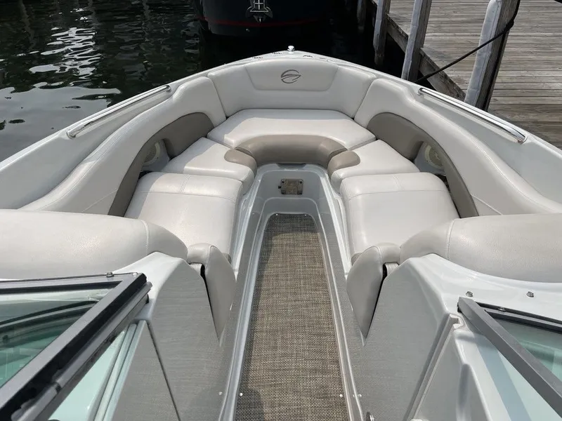 Slide: The Image of Crownline Boats 255SS 2015 - 12