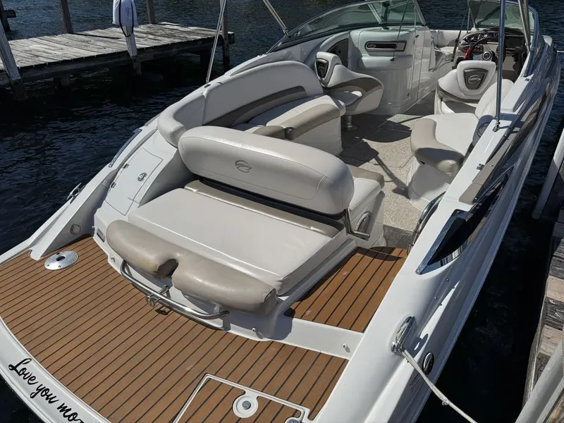 Slide: The Image of Crownline Boats Eclipse E6 2012 - 14