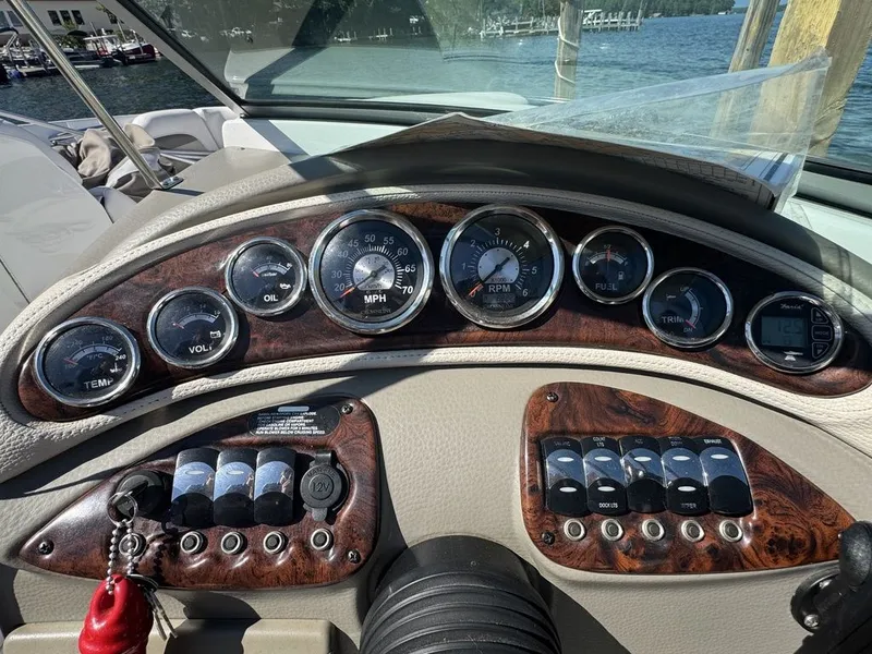 Slide: The Image of Crownline Boats Eclipse E6 2012 - 23