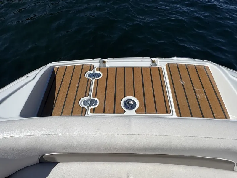 Slide: The Image of Crownline Boats Eclipse E6 2012 - 32