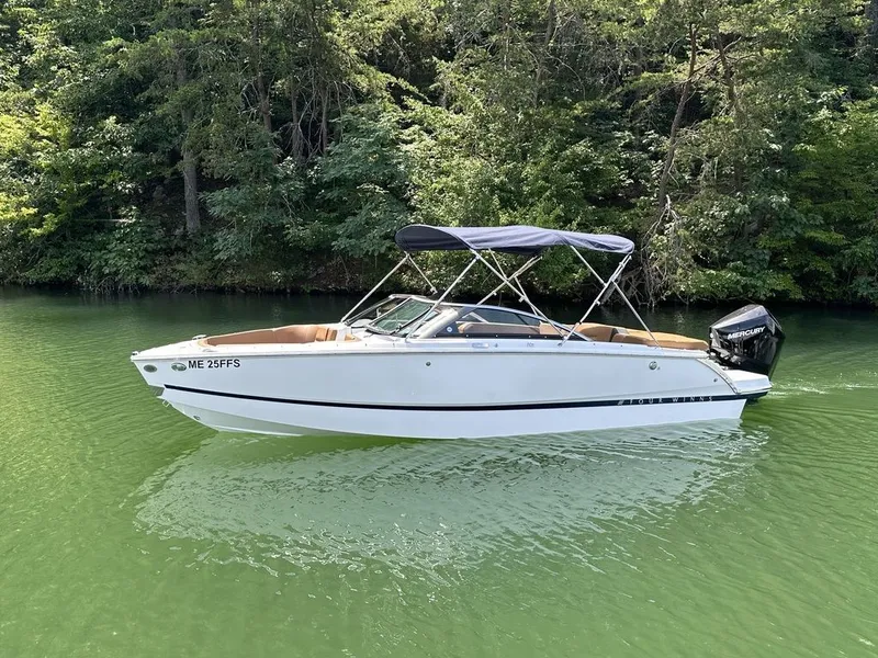 The Image of Four Winns H2C Horizon OB 2023 - 1