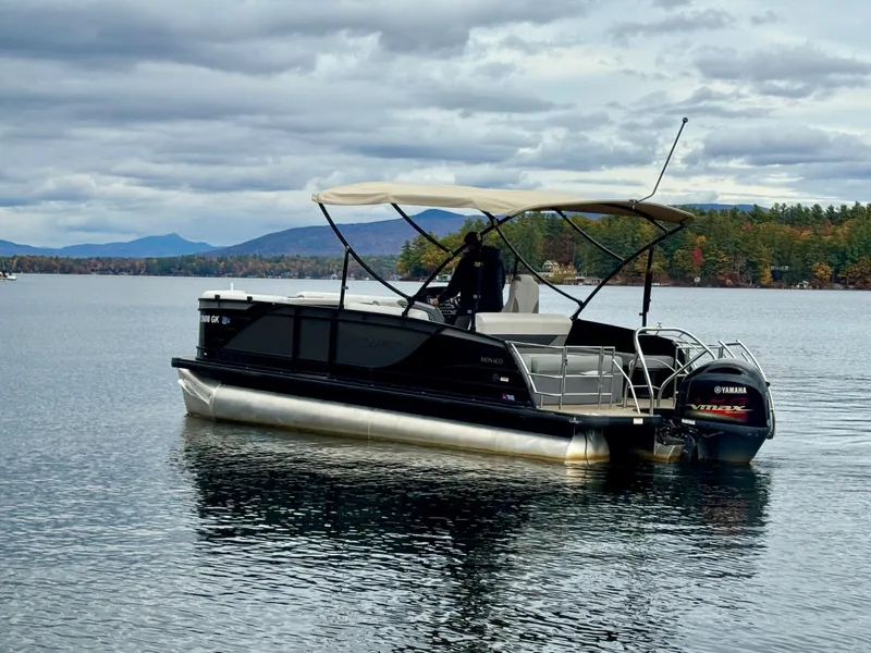 Slide: The Image of Godfrey Monaco 235 SFL 2022 - 18