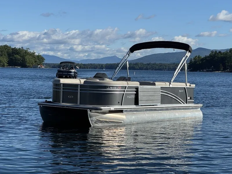 The Image of Harris Cruiser 210 2019 - 1