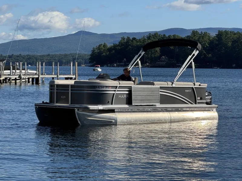 Slide: The Image of Harris Cruiser 210 2019 - 10