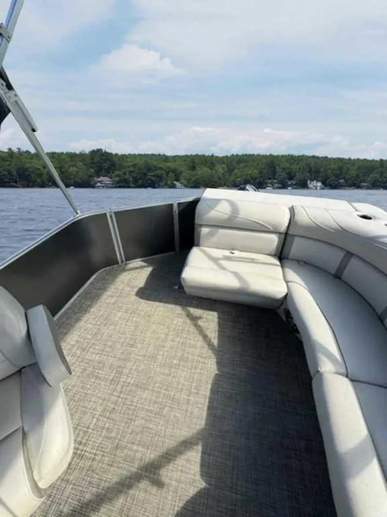 Slide: The Image of Harris Cruiser 210 2019 - 15