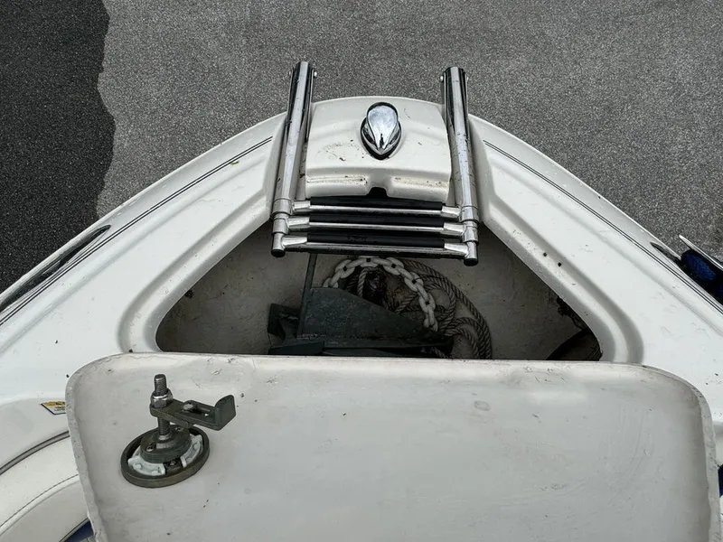 Slide: The Image of Monterey 228 SI Montura BR 2003 - 28