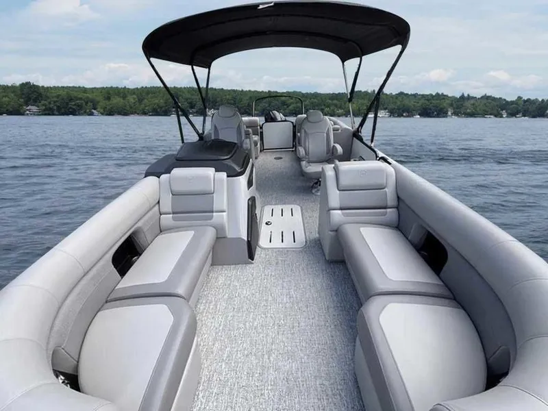 Slide: The Image of Premier 210 Sunsation RF 2024 - 10