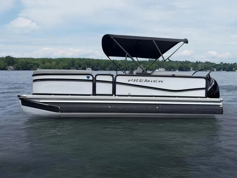 Slide: The Image of Premier 210 Sunsation RF 2024 - 3