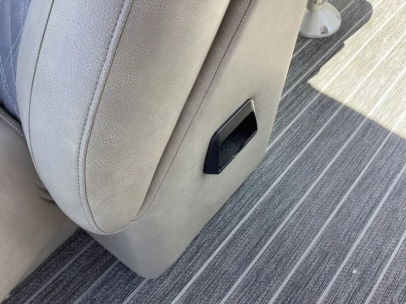 Slide: The Image of Premier 230 Intrigue RF 2024 - 18