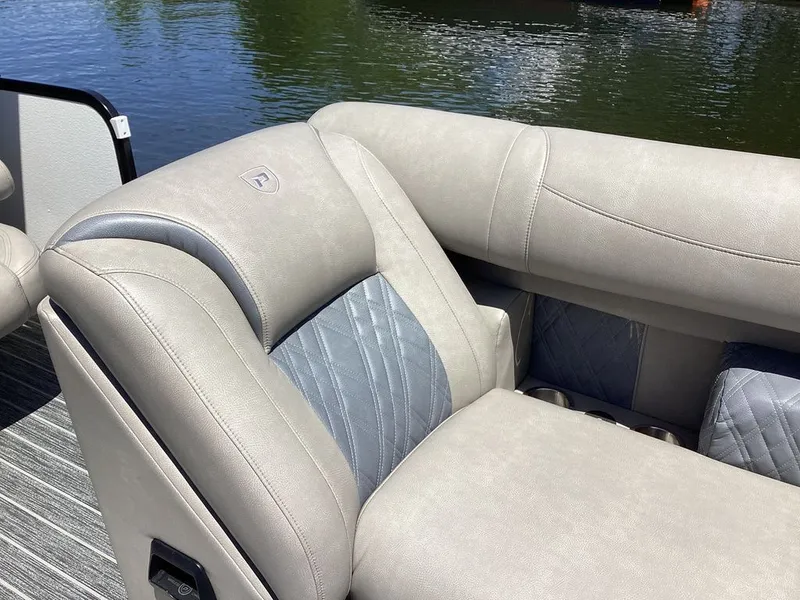 Slide: The Image of Premier 230 Intrigue RF 2024 - 6