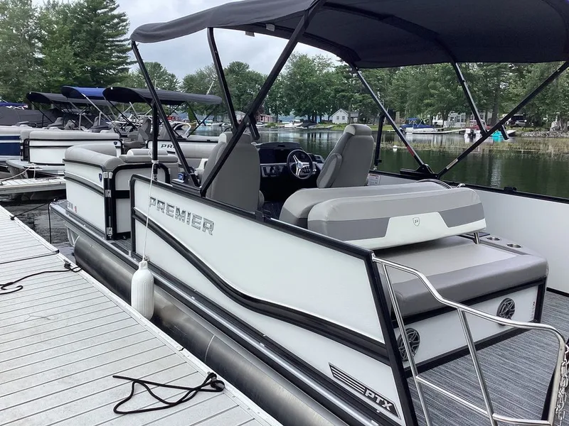 The Image of Premier 230 Solaris RL 2024 - 1