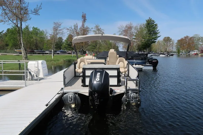 Slide: The Image of Premier 230 SunSation Angler 2024 - 4