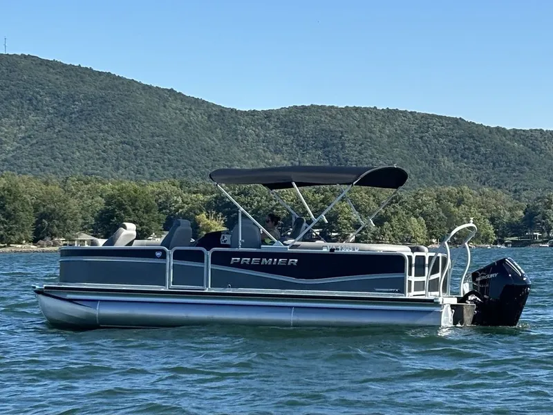 The Image of Premier 230 SunSation RF 2025 - 1