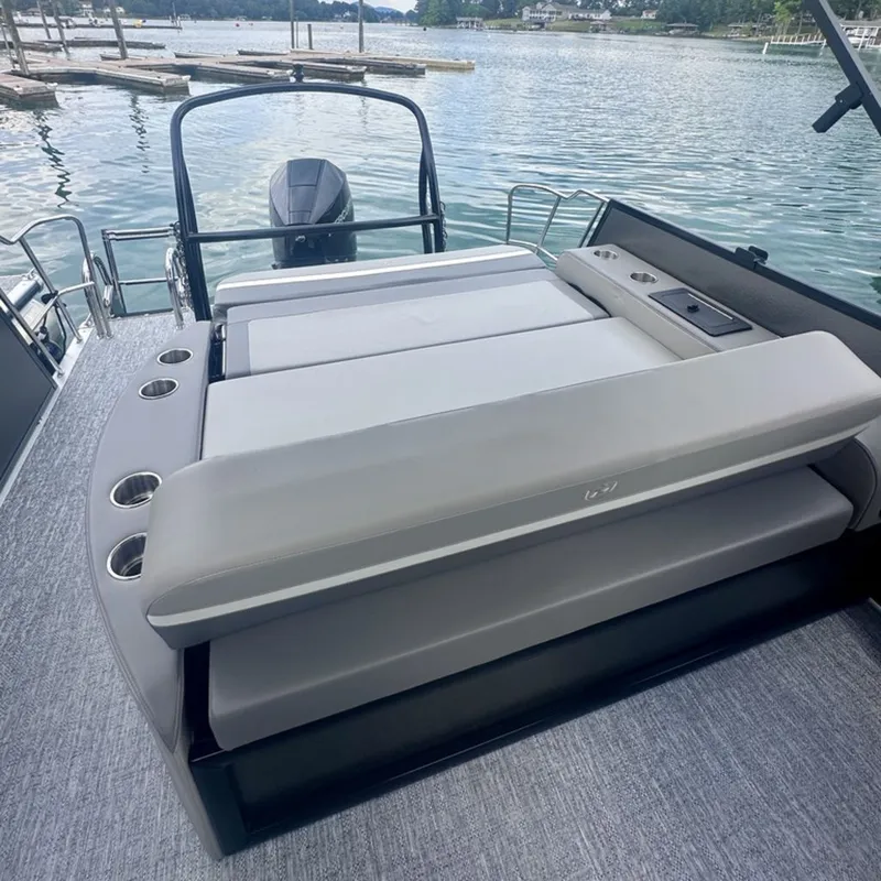 Slide: The Image of Premier 230 Sunsation RL 2024 - 22