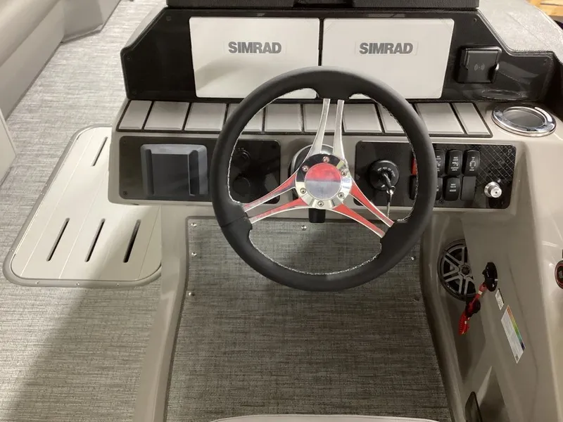 Slide: The Image of Premier 250 Solaris Rev 2024 - 25