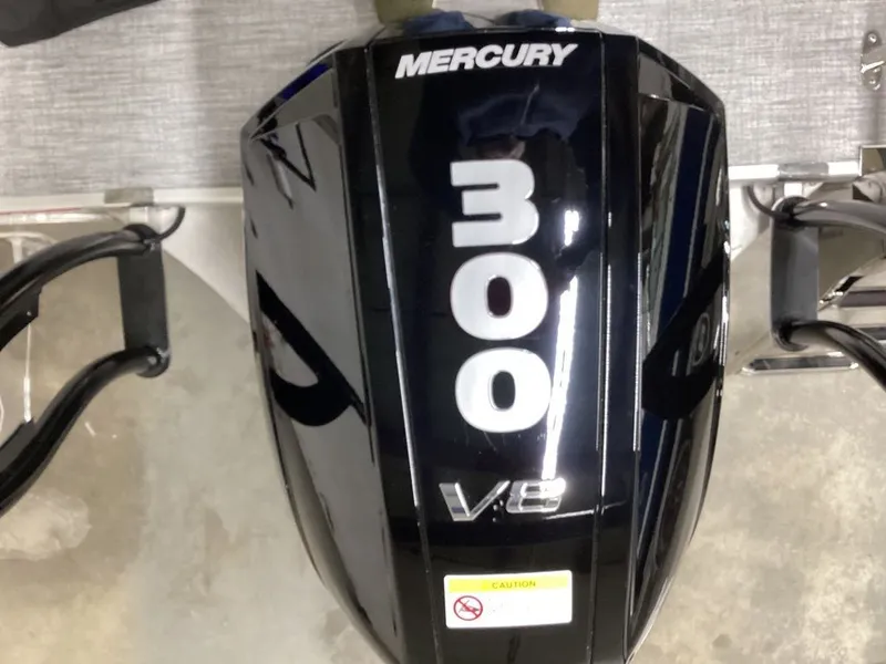 Slide: The Image of Premier 250 Solaris Rev 2024 - 33