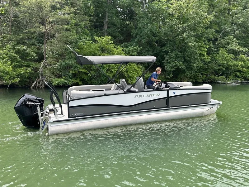 The Image of Premier 250 Solaris RF 2024 - 1