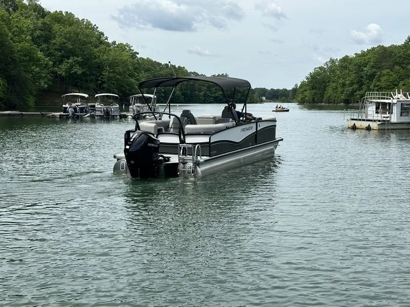 Slide: The Image of Premier 250 Solaris RF 2024 - 3