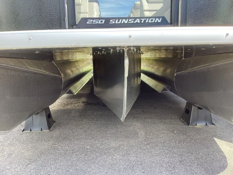 Slide: The Image of Premier 250 SunSation RF 2024 - 3