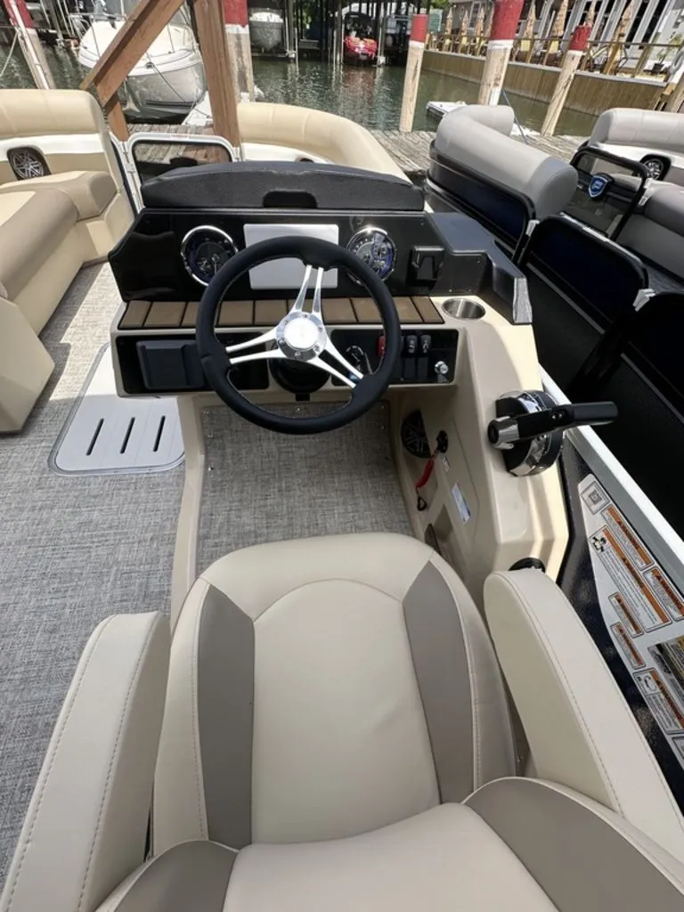 Slide: The Image of Premier 250 SunSation RF 2024 - 10