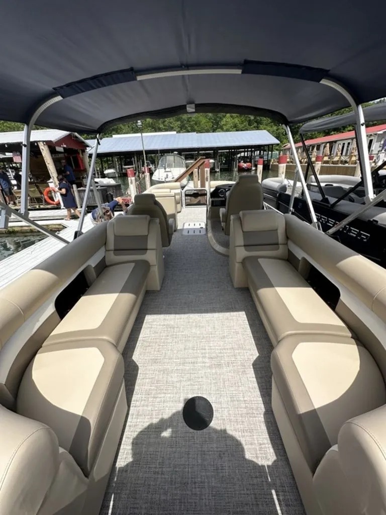 Slide: The Image of Premier 250 SunSation RF 2024 - 8