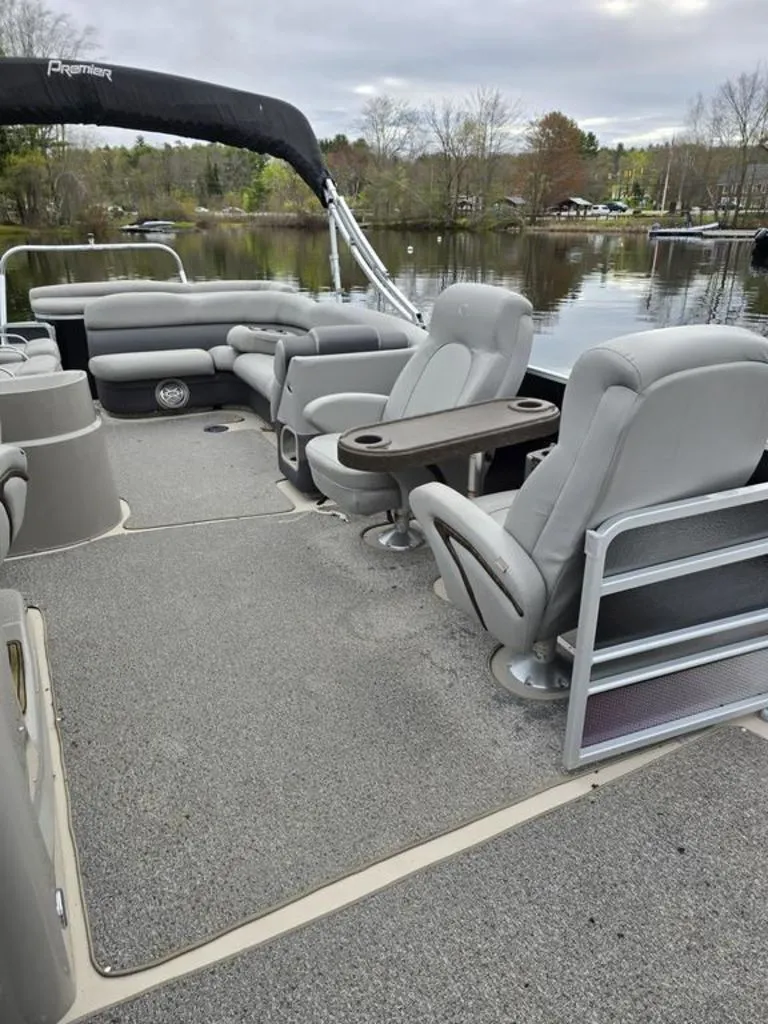 Slide: The Image of Premier 310 BOUNDRY WATER 2016 - 12