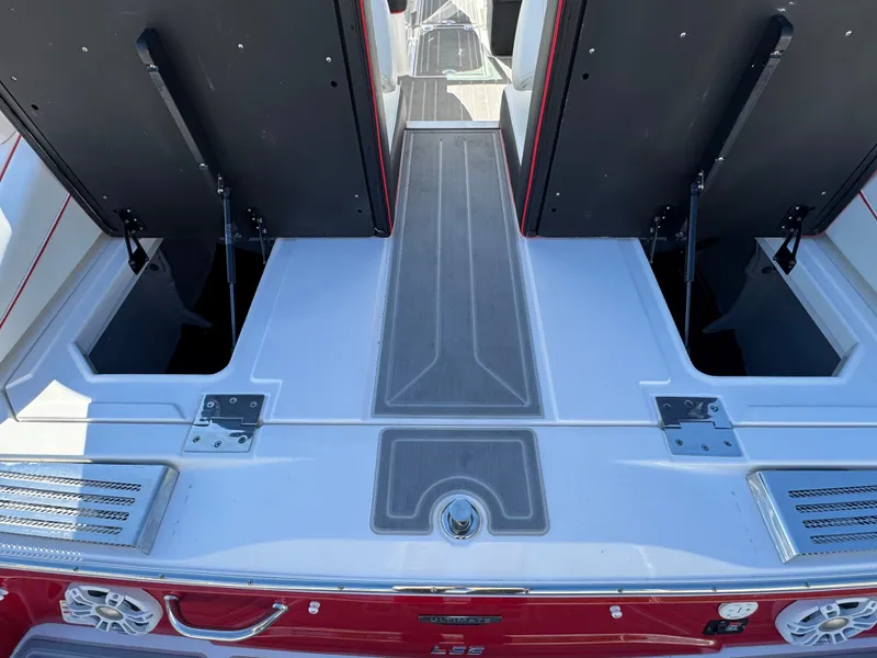 Slide: The Image of Regal LS6 Ultimate 2024 - 14