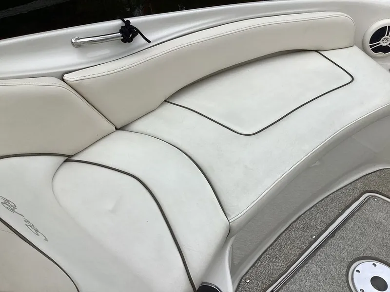 Slide: The Image of Sea Ray 240 Sundeck 2008 - 18