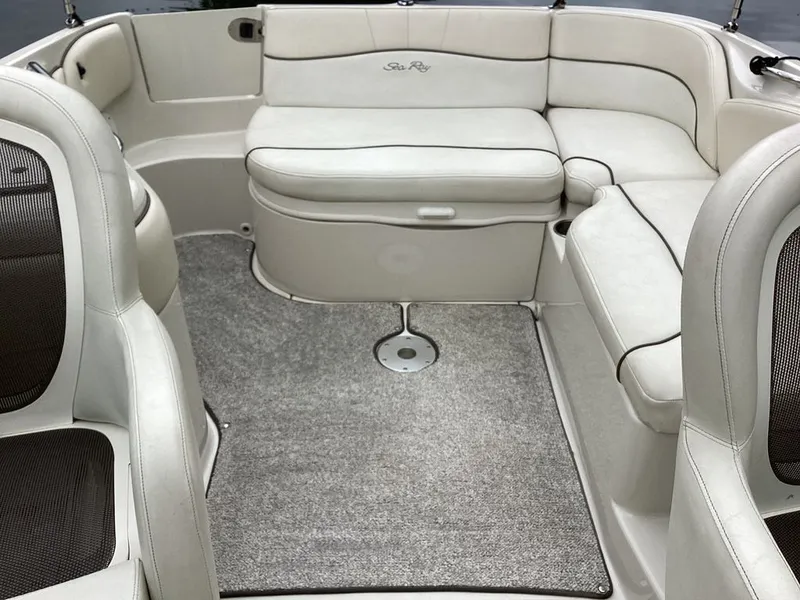 Slide: The Image of Sea Ray 240 Sundeck 2008 - 20