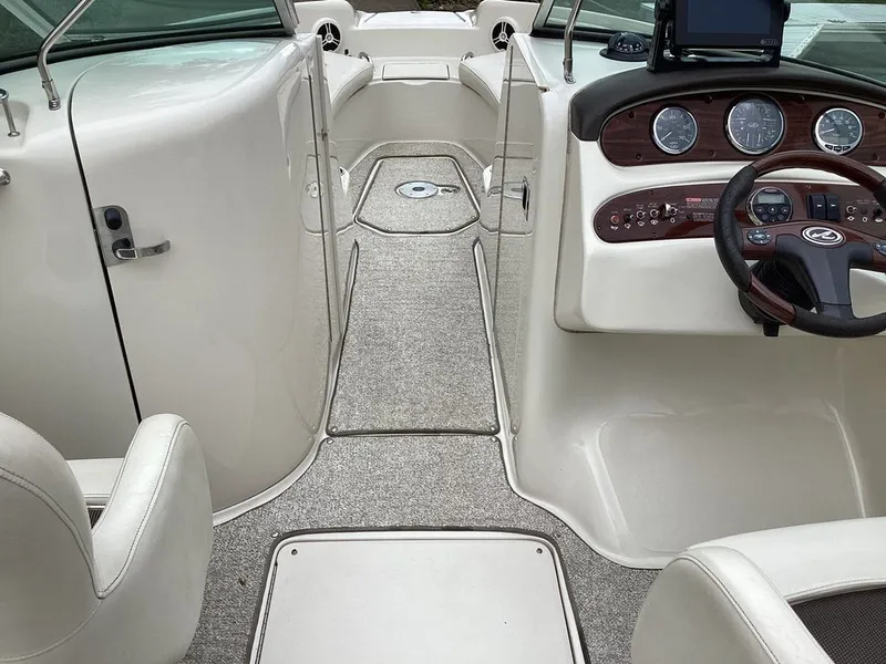 Slide: The Image of Sea Ray 240 Sundeck 2008 - 7