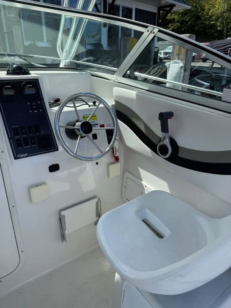 Slide: The Image of Seaswirl 2301 Striper 2002 - 7