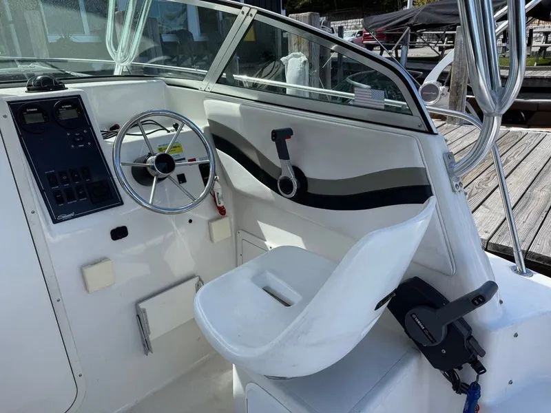 Slide: The Image of Seaswirl 2301 Striper 2002 - 8